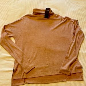 Abercrombie & Fitch brand new XS turtleneck
